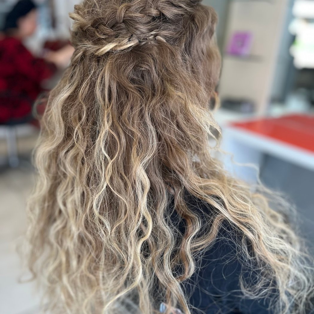 Saint Algue - Coiffeur L'Hay les Roses 3